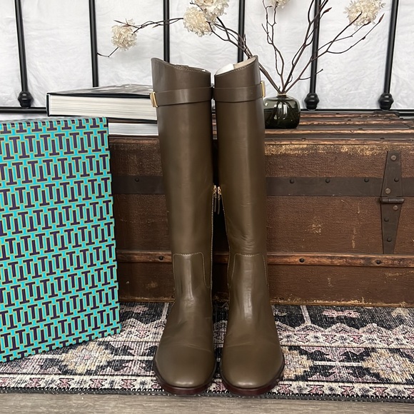 T HARDWARE RIDING BOOT - Picture 2 of 6